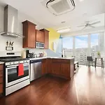 Hostwise Stays - The Washington At Chatham - Free Parking, Private Gym, City Views!