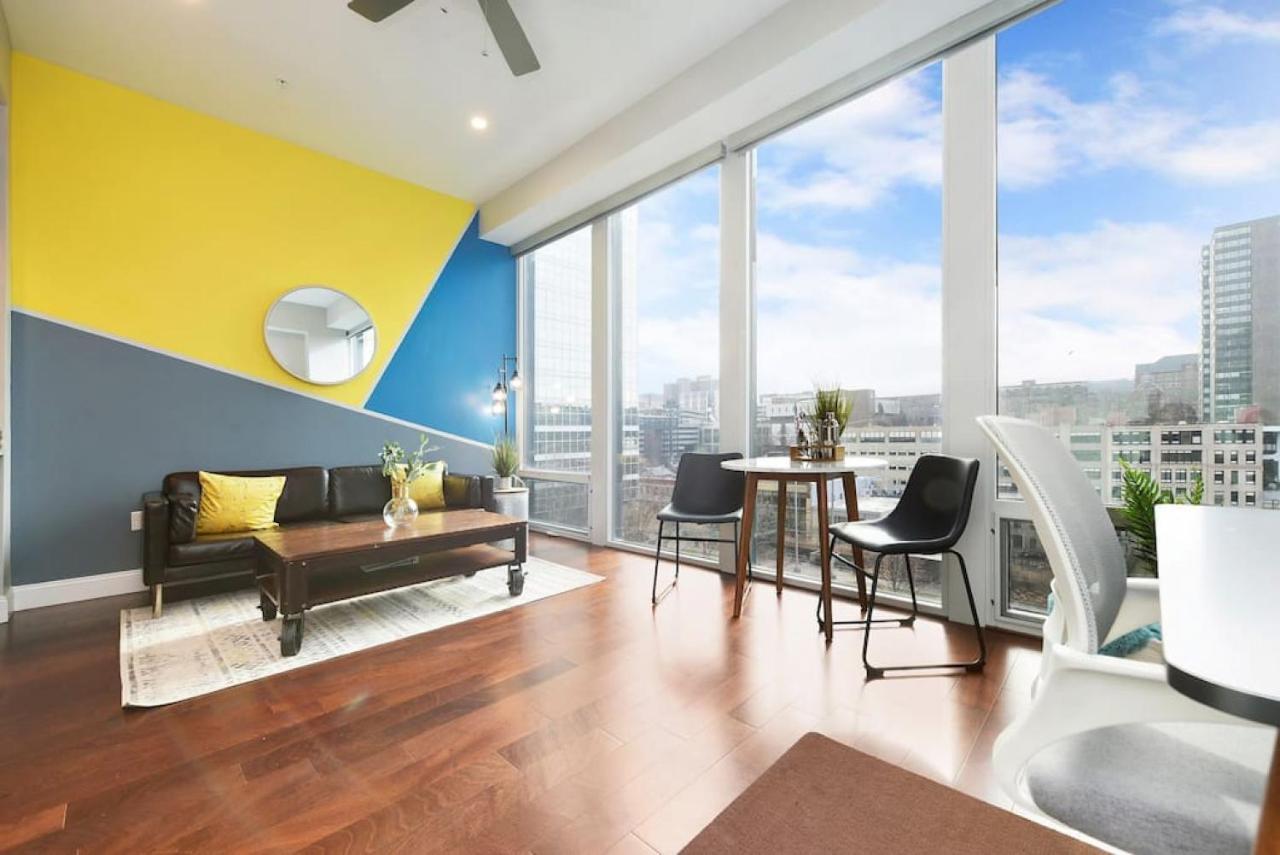 Hostwise Stays - The Washington At Chatham - Free Parking, Private Gym, Views! *