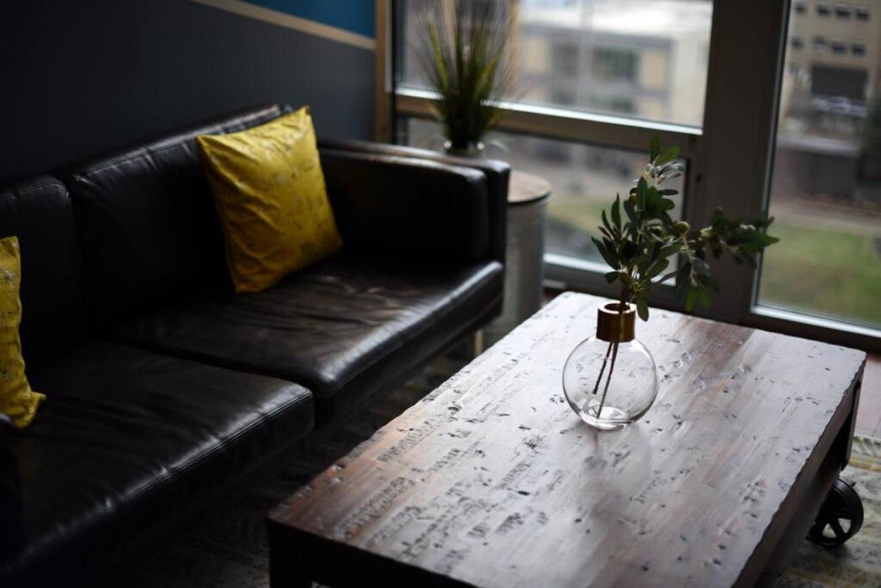 Hostwise Stays - The Washington At Chatham - Free Parking, Private Gym, Views! Apartment